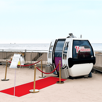 Photo d’une Vidéo Box by Tested4you prêt à l'emploi : une télécabine de ski, prête à recueillir des témoignages vidéo authentiques. Vidéobooth photobooth