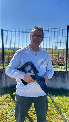 GIF d’un tutoriel vidéo guidant l’utilisateur pour l’utilisation d’un produit ou service.